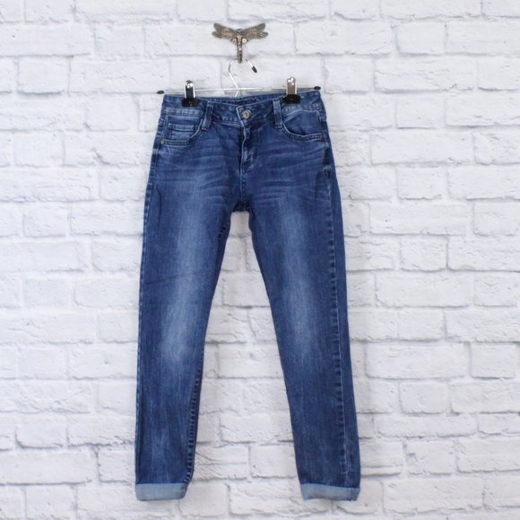 Arizona Jeans Denim - ARIZONA JEANS Folded Hem Tapered Cropped Jean Sz 1